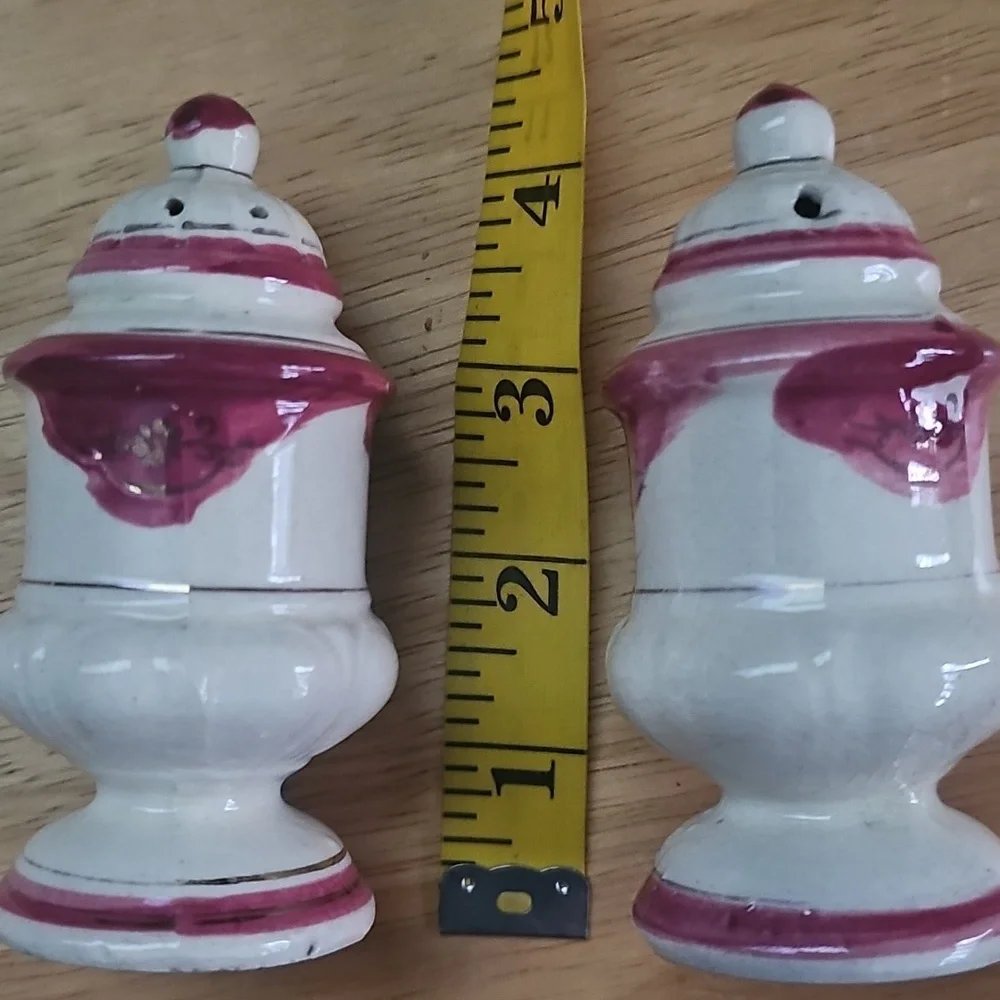 unbranded vintage red